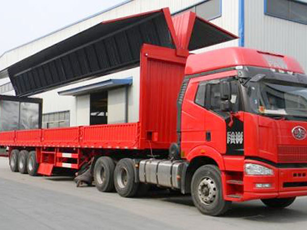 集装箱半挂车高清图片