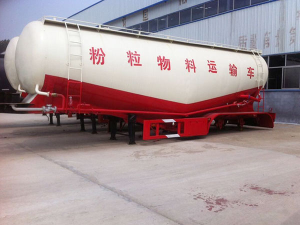 山东水泥罐车厂家